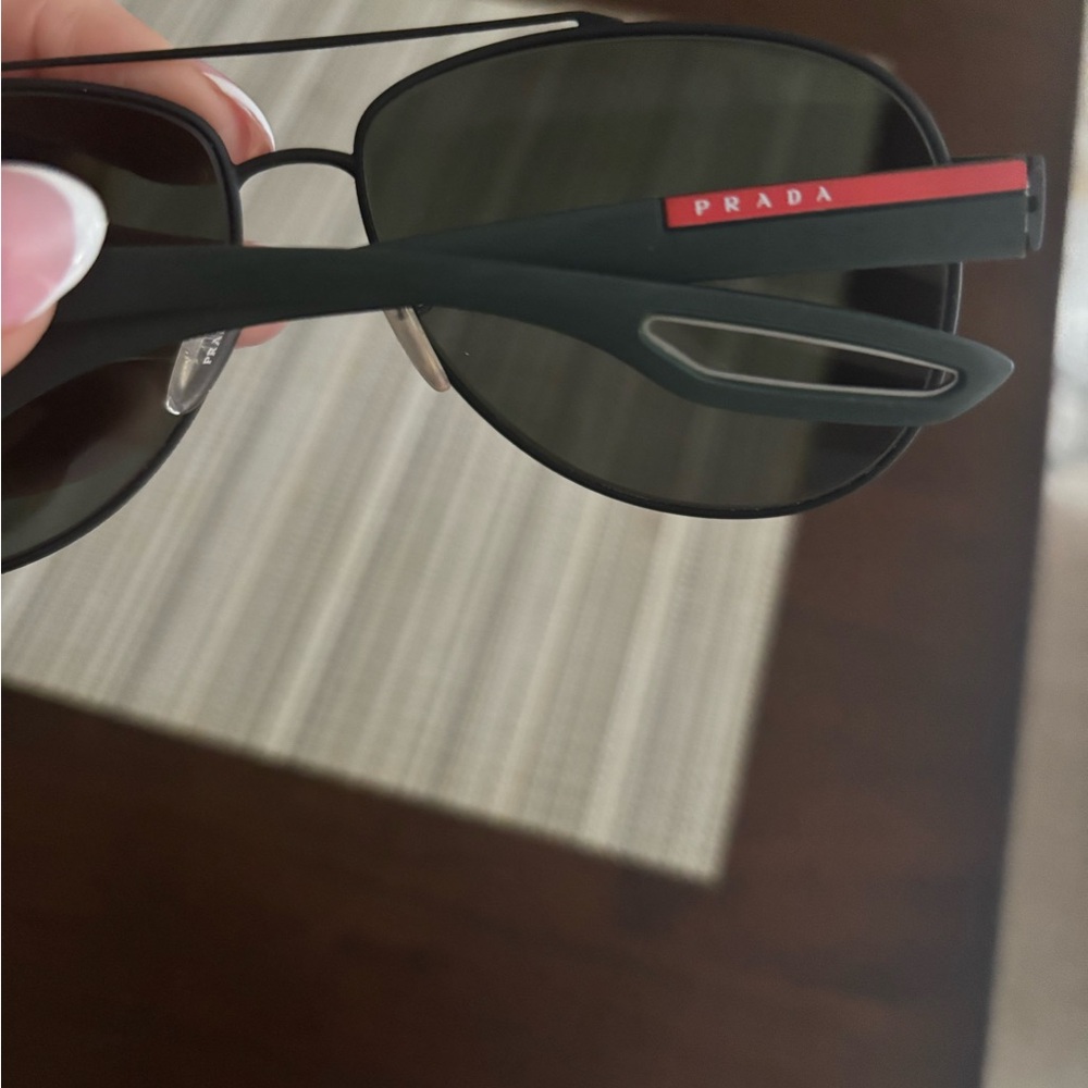Prada Linea Rossa sunglassess - Picture 4 of 8